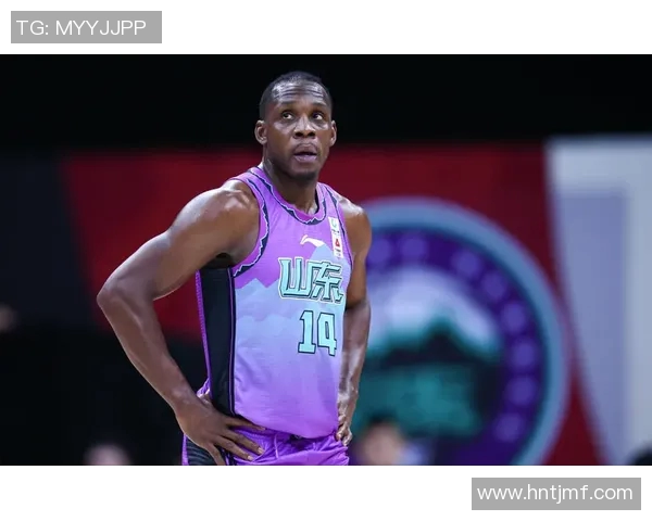 哈德森的传奇之旅探索他在篮球界的辉煌成就与影响力